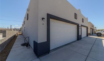 1632 Shamrock Rd, Bullhead City, AZ 86442