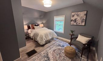 47 Field Ave, Auburn, ME 04210