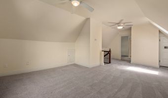 177 Main St A, Amesbury, MA 01913