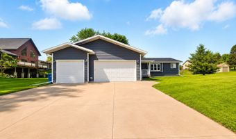 207 2nd Ave NW, Altura, MN 55910