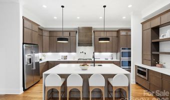 1412 Kennon St, Charlotte, NC 28205