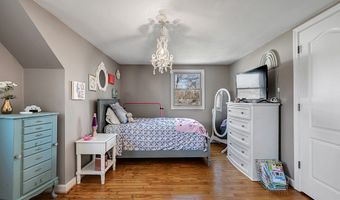 162 Ben St, Bristol, CT 06010