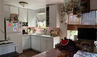 665 Silver Lake Blvd, Los Angeles, CA 90026