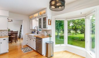 2515 Eisenhower Ave, Ames, IA 50010