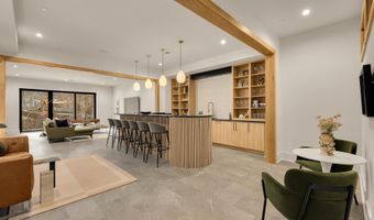 6916 CARMICHAEL Ave, Bethesda, MD 20817