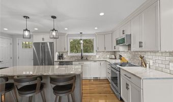 14 Pine Tree Rd, Coventry, RI 02816