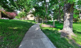 4887 White Rock Cir D, Boulder, CO 80301