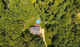 189 Wolf Rock Rd, Exeter, RI 02822