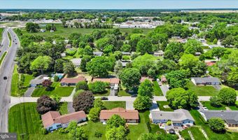 25 MEADOW GLEN Dr, Dover, DE 19901