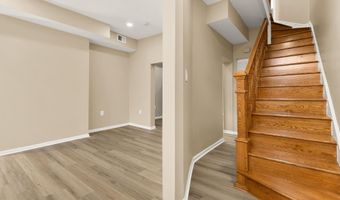 1033 5TH St NE A, Washington, DC 20002