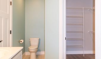 902 Stonehenge Dr, Bedford, IN 47421