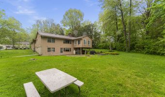 27 Adams Rd, Bloomfield, CT 06002