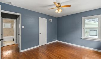 7616 Cheshire Ln, Affton, MO 63123