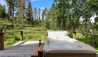 750 Black Bear Rd, Bozeman, MT 59718