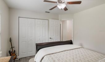 2113 KIRKLAND LAKE Dr, Auburndale, FL 33823