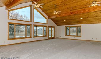 297 Big Timber Loop Rd, Big Timber, MT 59011