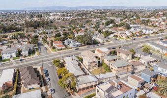 4479 W 61st St, Windsor Hills, CA 90043