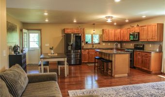 4667 Johnny Cake Ln, Albion, NY 14411