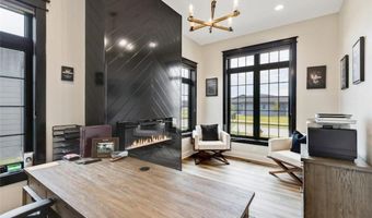 6129 NE Sherman Dr, Ankeny, IA 50021