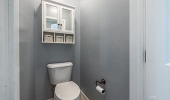 1 Pinewood Way, Athens, OH 45701