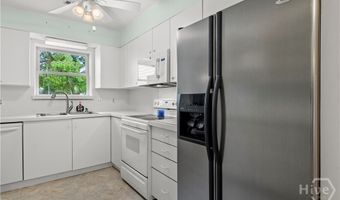 157 Ole Oak Rd, Allenhurst, GA 31301