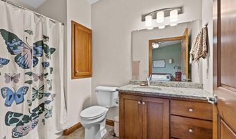 2362 PLANK Cir UNIT D, Appleton, WI 54915