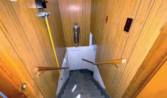 432 Kirby Rd, Burke, VT 05832