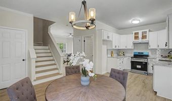 5422 Cheyenne Dr, Acworth, GA 30102
