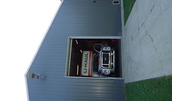 2933 Ashley Dr, Adrian, MI 49221