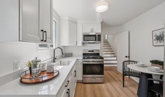 3241 Briggs Ave, Alameda, CA 94501