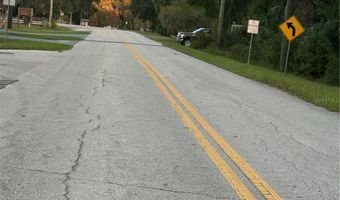 24916 BUTLER St, Astor, FL 32102