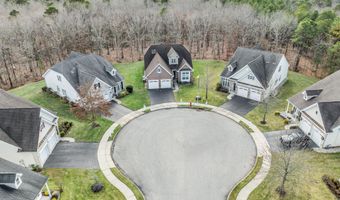 33 Quincy Ter, Barnegat, NJ 08005