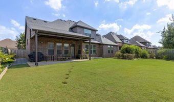 3900 SW Layton Rd, Bentonville, AR 72713