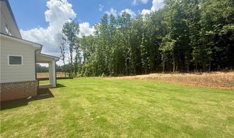 104 Chickadee Ct, Auburn, GA 30011