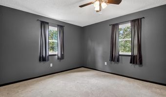 1220 Pine Forest Dr, Benton, AR 72019