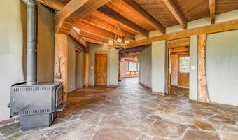 334 Hwy 150, Arroyo Seco, NM 87514