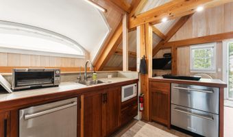 11 Grason Ln, Bar Harbor, ME 04609