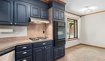 3708 Dana Dr, Bartlesville, OK 74006