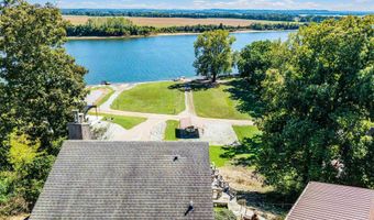 1515 RIVERSIDE Ln, Adamsville, TN 38310
