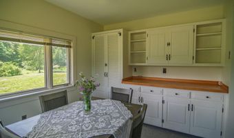 672 E Orchard St, Brattleboro, VT 05301
