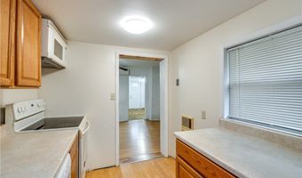 1314 Bank St, Atwater, OH 44201