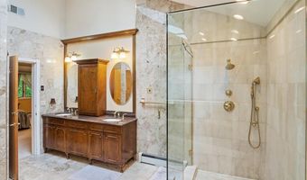 29 Sunset Rd S, Albertson, NY 11507