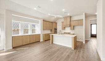 210 Comanche Trl, Alvarado, TX 76009