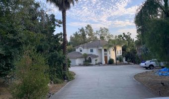 10915 Sunray Pl, La Mesa, CA 91941