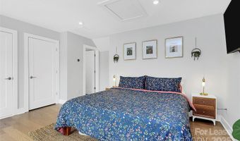 11043 Stetler St, Charlotte, NC 28204