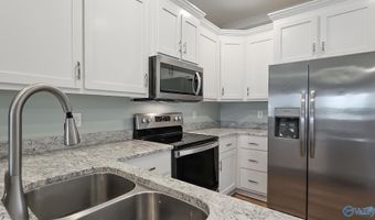 14300 Peek Dr, Athens, AL 35611