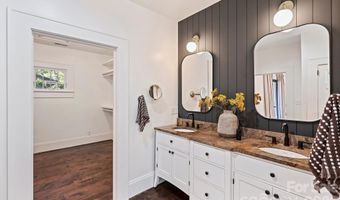 1720 Thomas Ave, Charlotte, NC 28205
