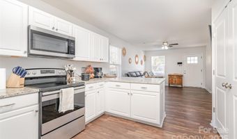 416 Brookwood Ave, Albemarle, NC 28001