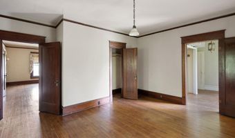 308 W Main St, Atkins, AR 72823