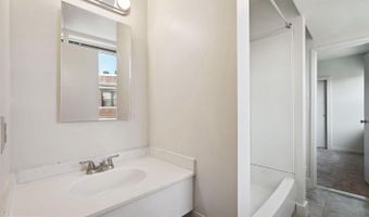 55 M St NW #406, Washington, DC 20001